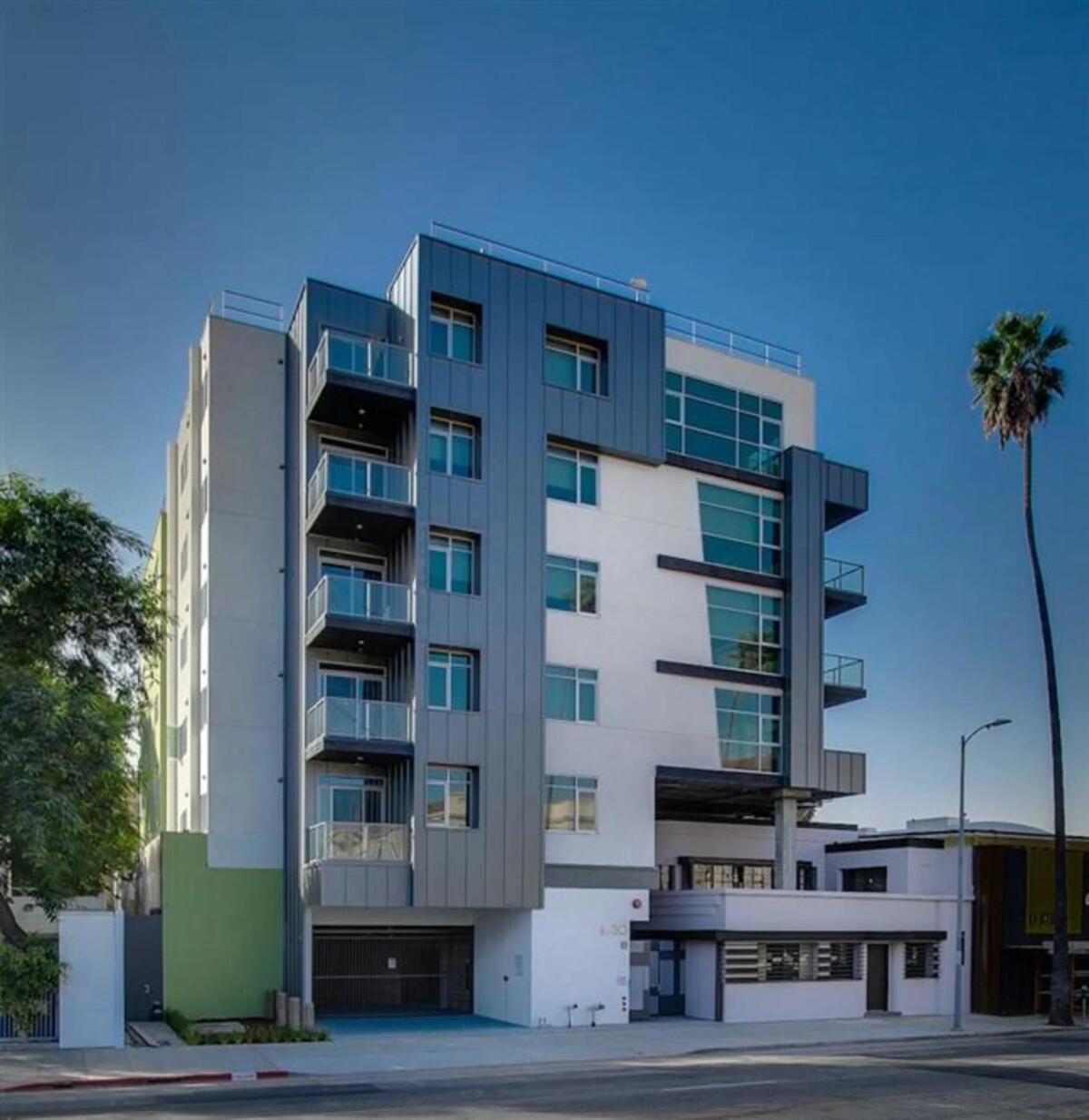 Floor Hollywood 1br With Views Aparthotel *